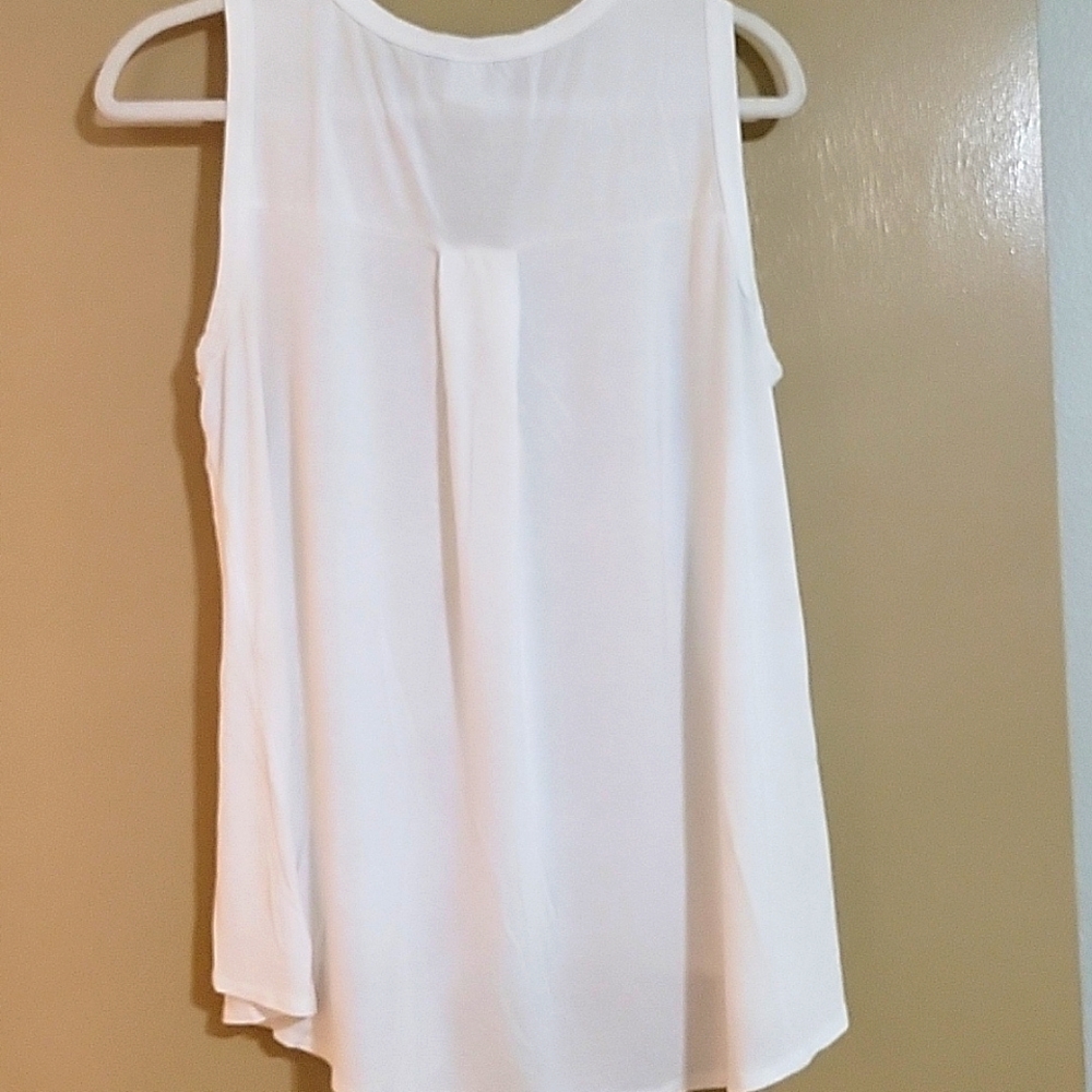 Tie Front White Tank Women's Size L - Picture 3 of 3